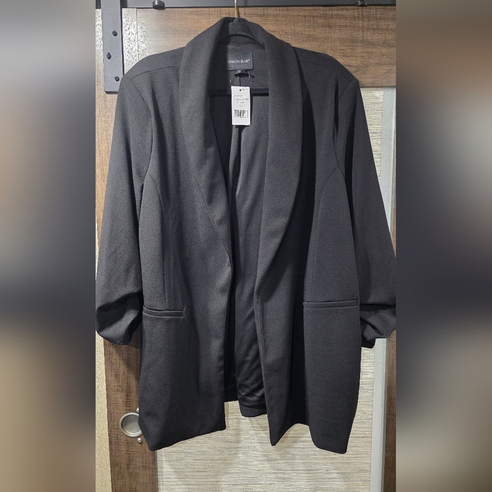 Black Blazer by Who What Wear